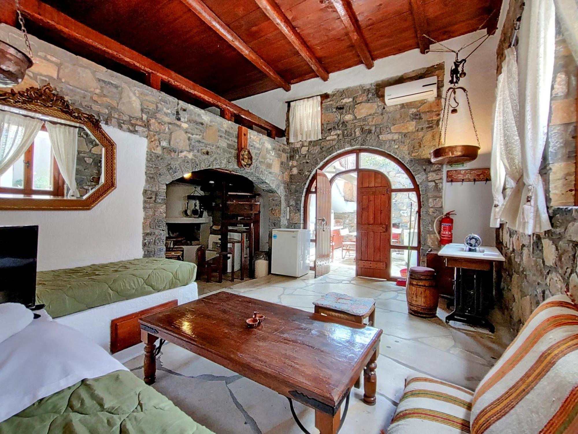 Elounda Traditional Homes Of Crete Esterno foto